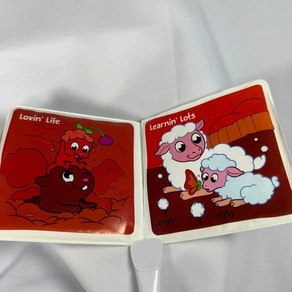 Crayola Rockin' Red Bubbly Bath Book Kids Red Animal Print Sensory Toy Puffy VTG